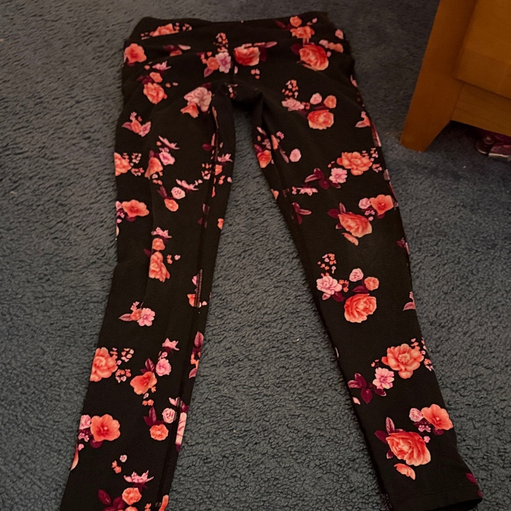 Victoria's Secret Black Floral Leggings